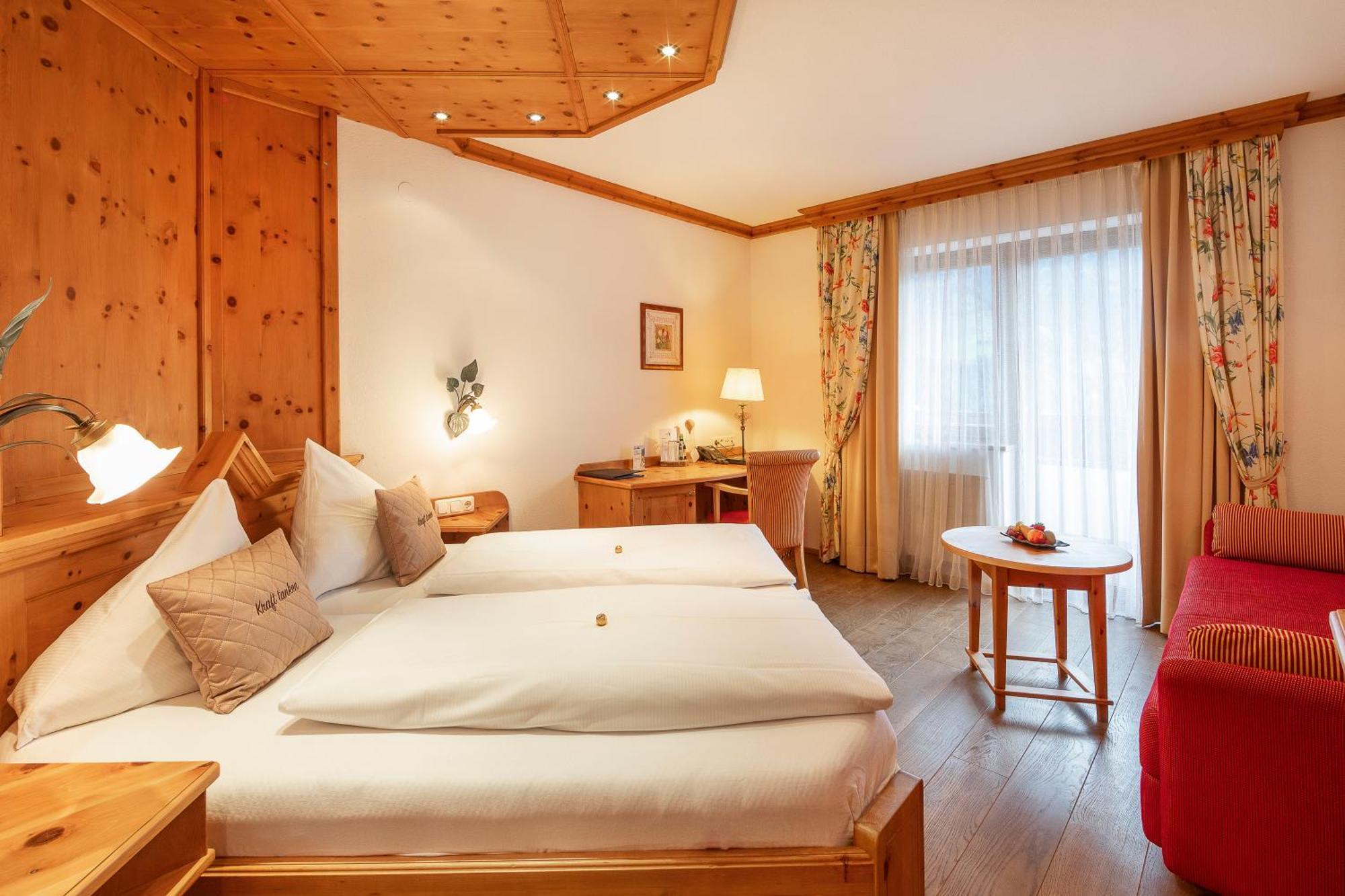 Aktivhotel Alpendorf Sankt Johann im Pongau Eksteriør bilde