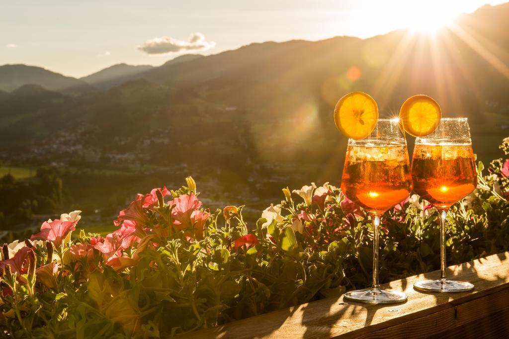 Aktivhotel Alpendorf Sankt Johann im Pongau Eksteriør bilde